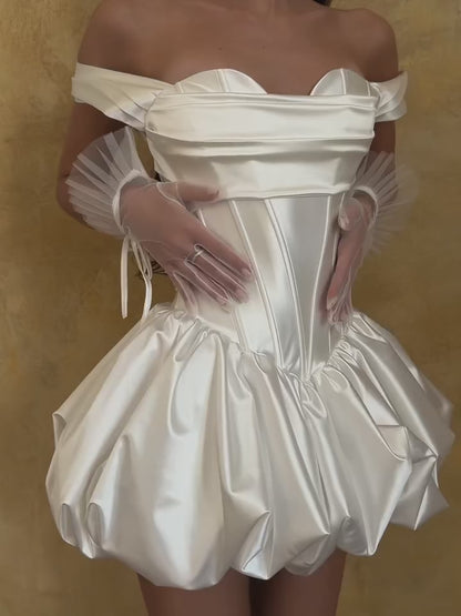 Sweetheart Off-Shoulder Sleeveless Satin Pleated Short Beach A-Line Wedding Dress
