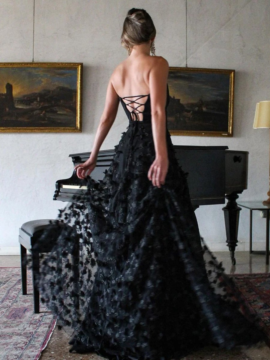 Scoop-Neck Strapless Sleeveless 3D-Flowers Pleated Tulle Long A-Line Prom Dresses with Slit